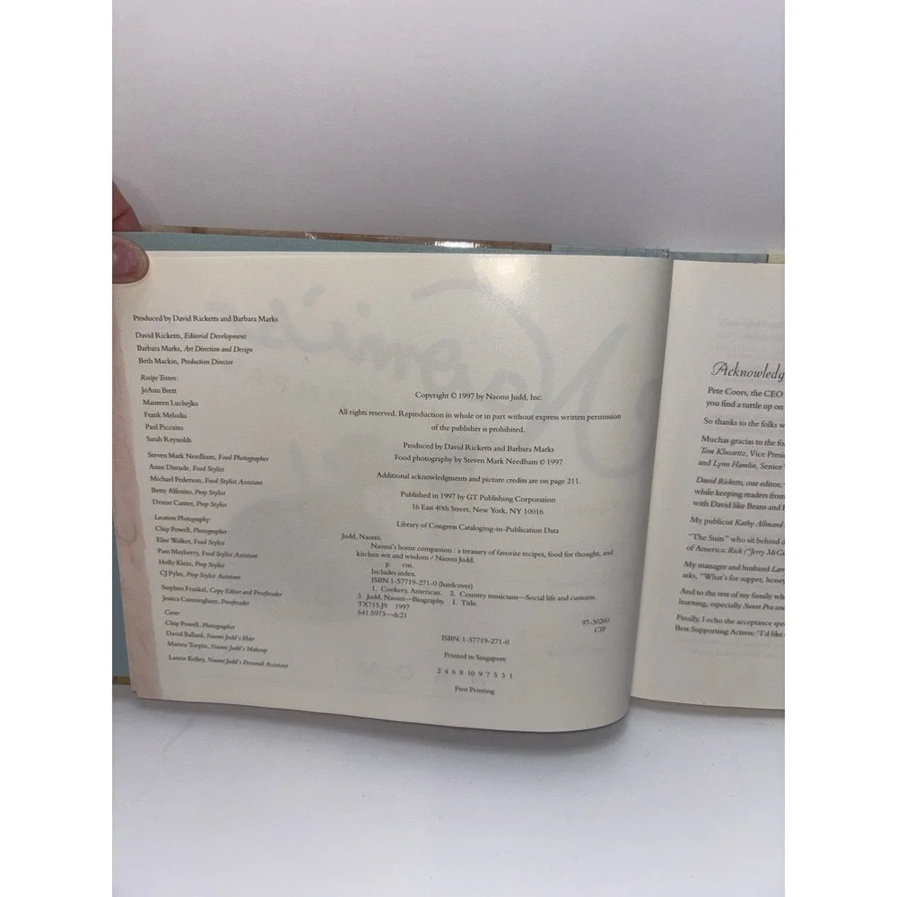 Naomi's Home Companion : A Treasury of Favorite Recipes, Food for Thought and...